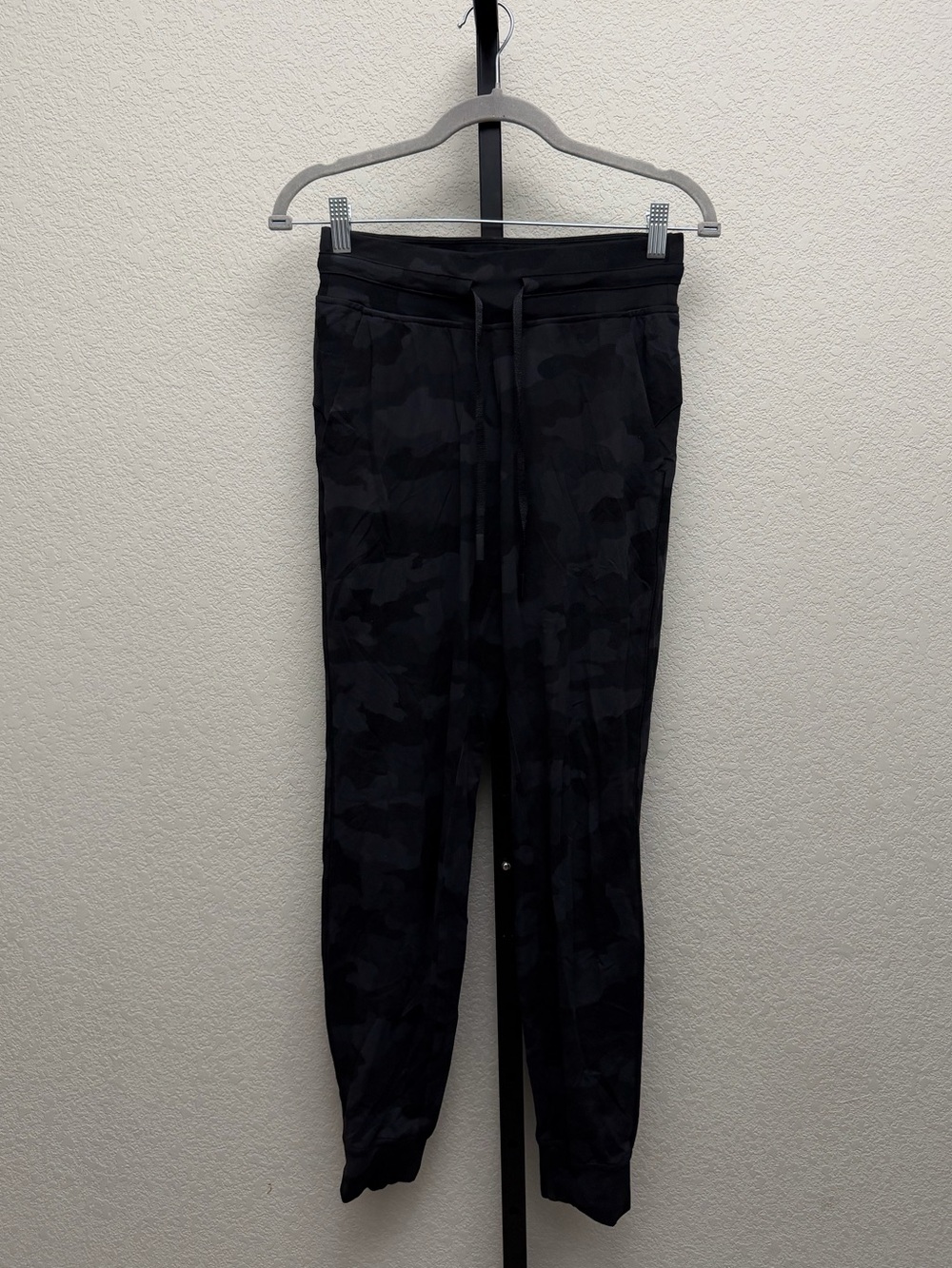 Lululemon Ready to Rulu High Rise Camo Black Joggers